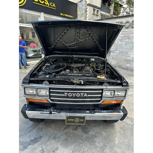Toyota Samurai 2001 Negro Caracas