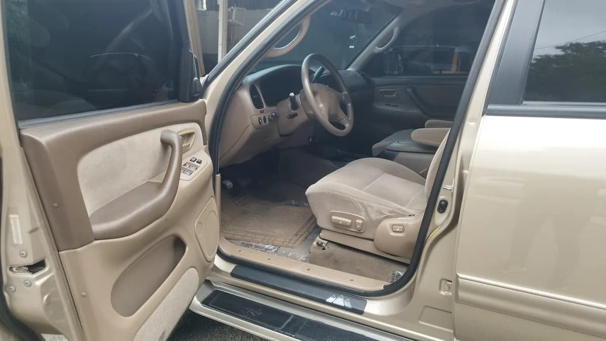 Toyota Seguoia Awd Automático 2002 Dorado