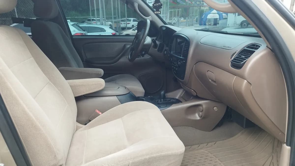 Toyota Seguoia Awd Automático 2002 Dorado