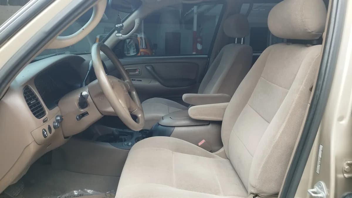 Toyota Seguoia Awd Automático 2002 Dorado