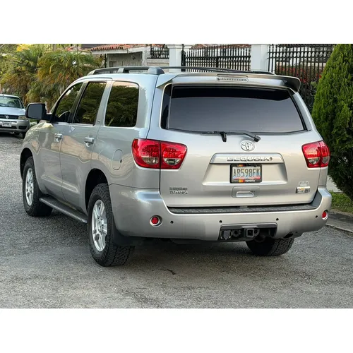 Toyota Sequoia 2008 Plateado Caracas