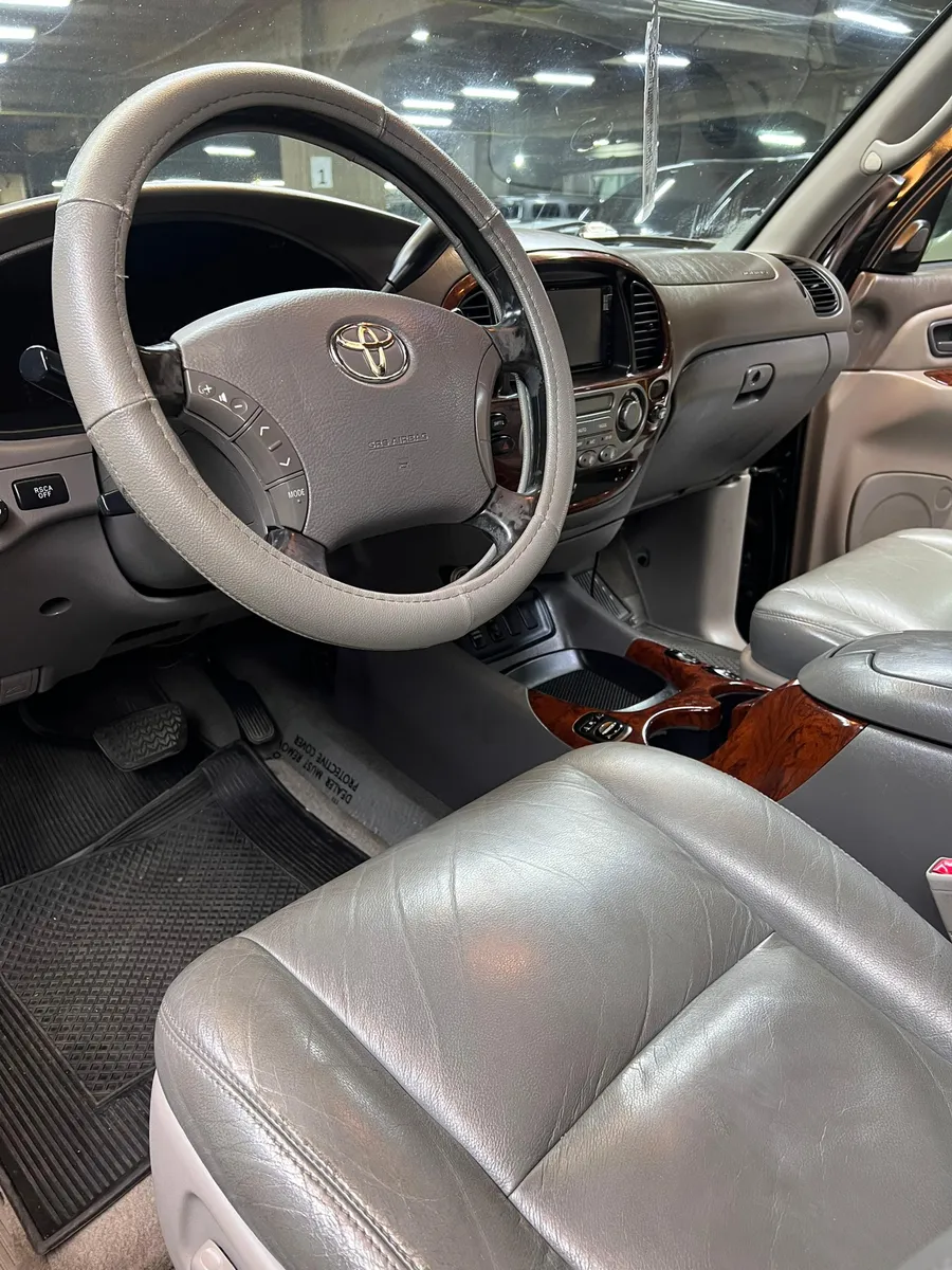 Toyota Sequoia 2008 4x4 negro12