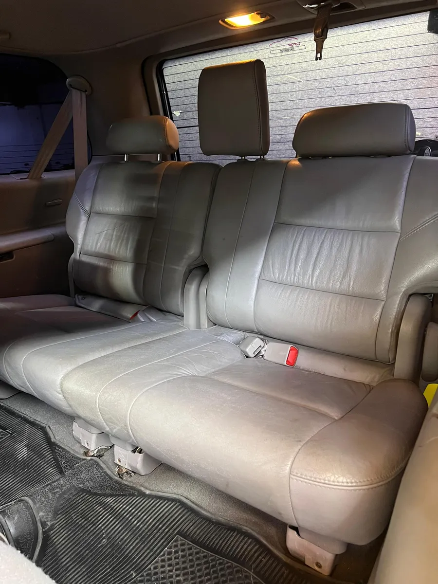 Toyota Sequoia 2008 4x4 negro9