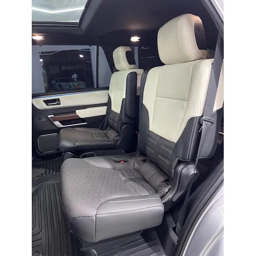Toyota Sequoia Capstone 2024 Gris Ciudad Guayana
