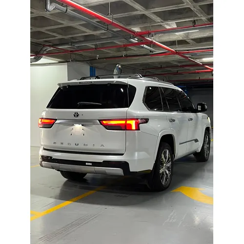 Toyota Sequoia 2023 Blanco Caracas