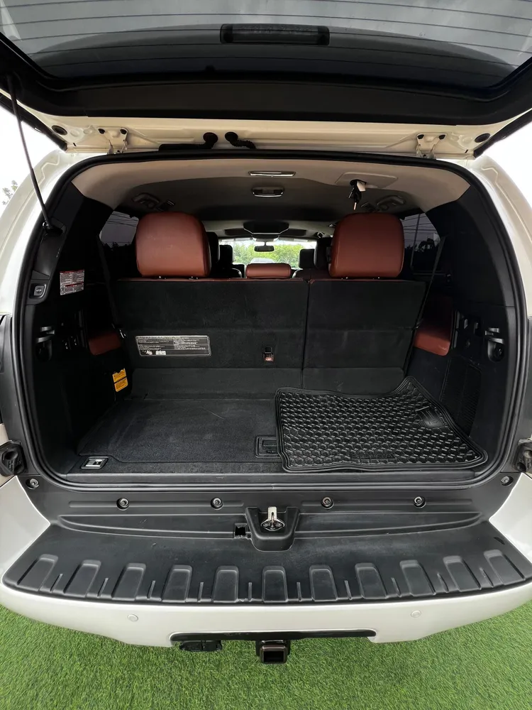 Toyota Sequoia Platinum 2017 Blanco Lechería