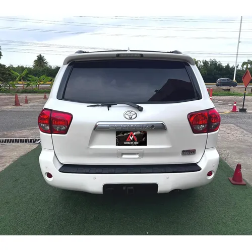 Toyota Sequoia Platinum 2017 Blanco Lechería