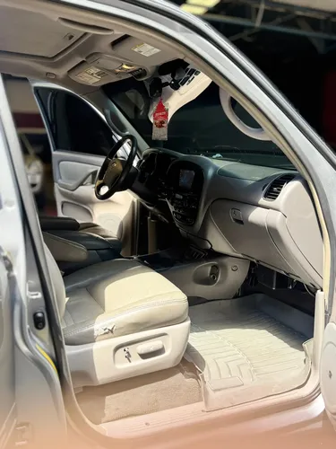 Toyota Sequoia SR5 2007 Gris Caracas