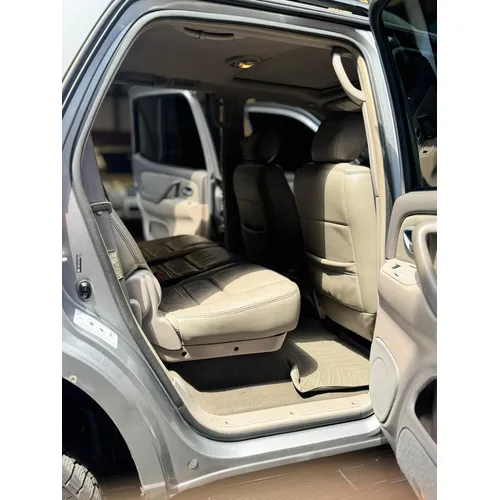 Toyota Sequoia SR5 2007 Gris Caracas