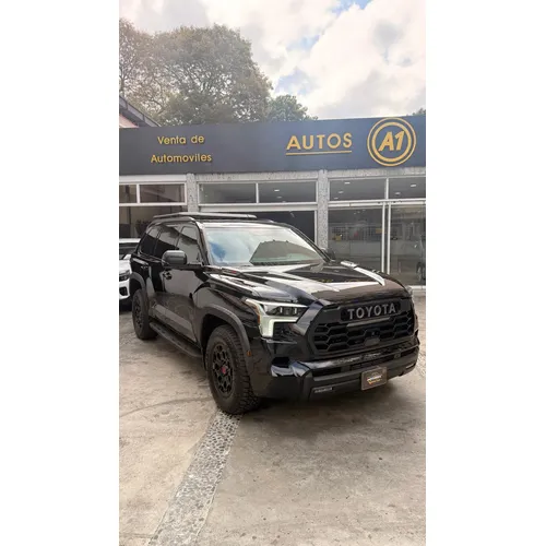 Toyota Sequoia TRD PRO 2026 Negro