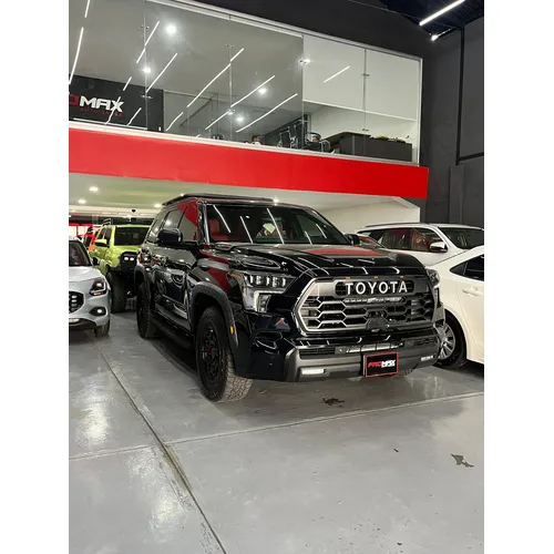 Toyota Sequoia TRD 2026 Negro Caracas