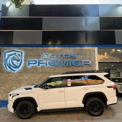 Toyota Sequoia TRD PRO 2026 Blanco Caracas