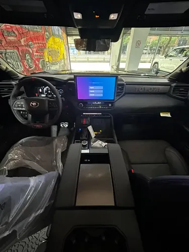 Toyota Sequoia TRD PRO 2026 Negro Caracas