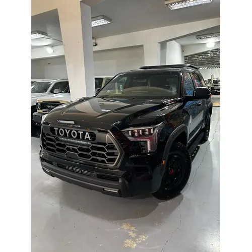 Toyota Sequoia TRD PRO 2026 Negro Caracas
