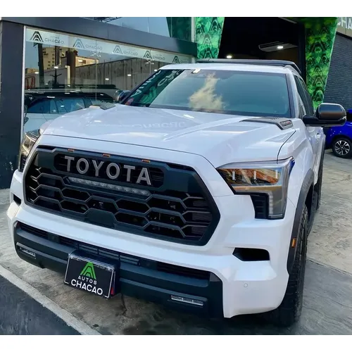 Toyota Sequoia TRD PRO 2026 Blanco Caracas