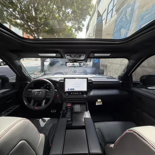 Toyota Sequoia TRD PRO 2025 Blanco Caracas