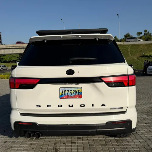 Toyota Sequoia TRD PRO 2025 Blanco Caracas