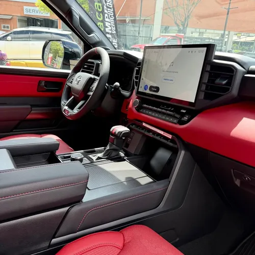 Toyota Sequoia TRD PRO 2025 Negro Caracas