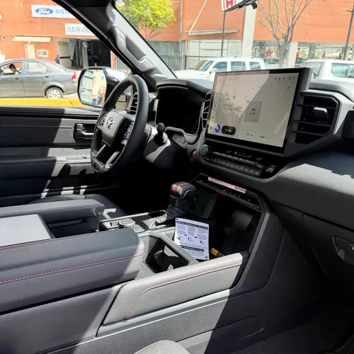 Toyota Sequoia TRD PRO 2026 Negro Caracas