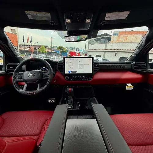 Toyota Sequoia TRD PRO 2025 Blanco Caracas