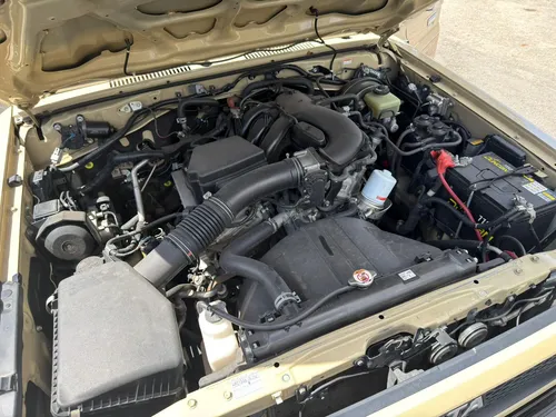 Toyota Land Cruiser 76 2020 Beige Caracas