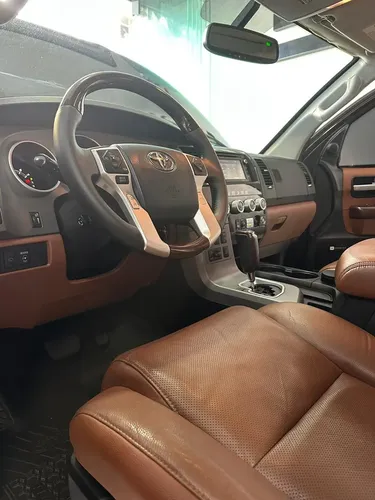 Toyota Sequoia 2016 Negro Caracas