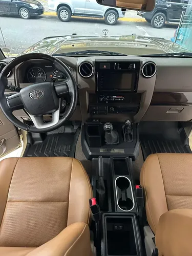 Toyota Sequoia 2016 Negro Caracas
