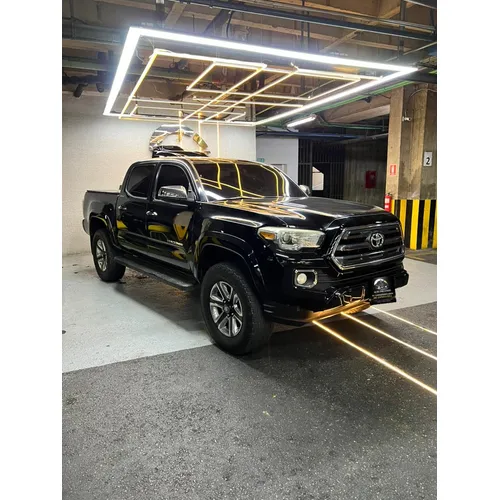 Toyota Tacoma 2016 Negro Caracas
