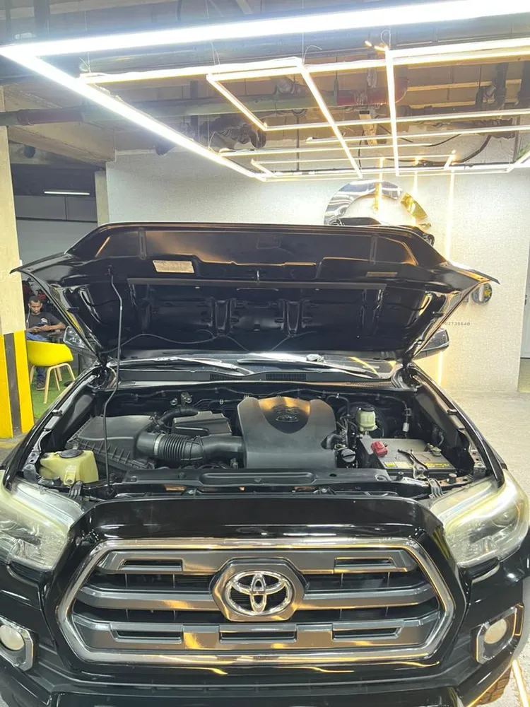 Toyota Tacoma 2016 Negro Caracas