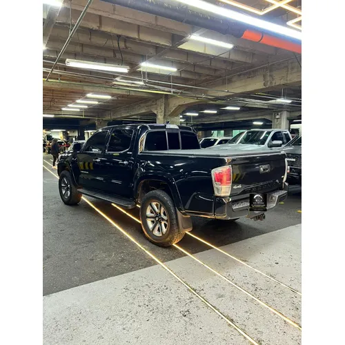 Toyota Tacoma 2016 Negro Caracas