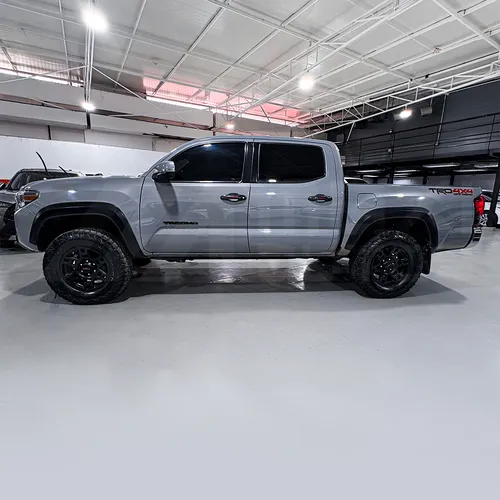 Toyota Tacoma 2019 Plateado Caracas