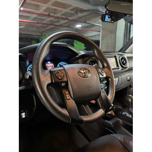 Toyota Tacoma 2020 Blanco Caracas