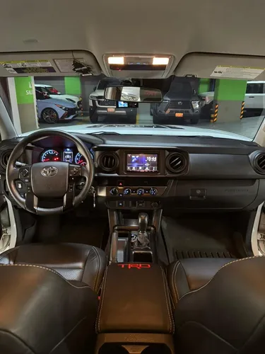 Toyota Tacoma TRD Sport 2020 Blanco Caracas