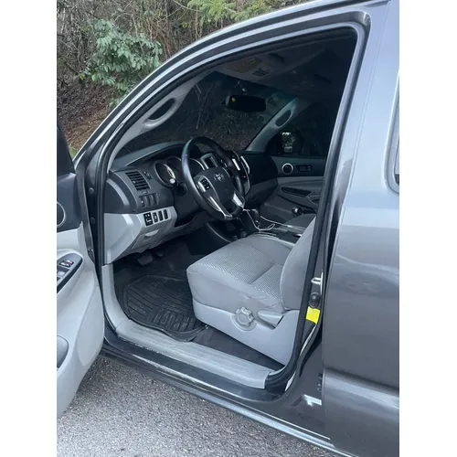 Toyota Tacoma 2013 Gris Caracas
