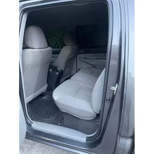 Toyota Tacoma 2013 Gris Caracas