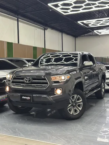 Toyota Tacoma Limited 2017