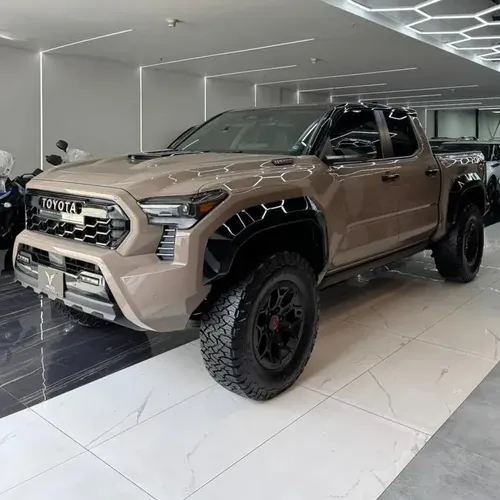 Toyota Tacoma TRD PRO 2025 Marrón Caracas