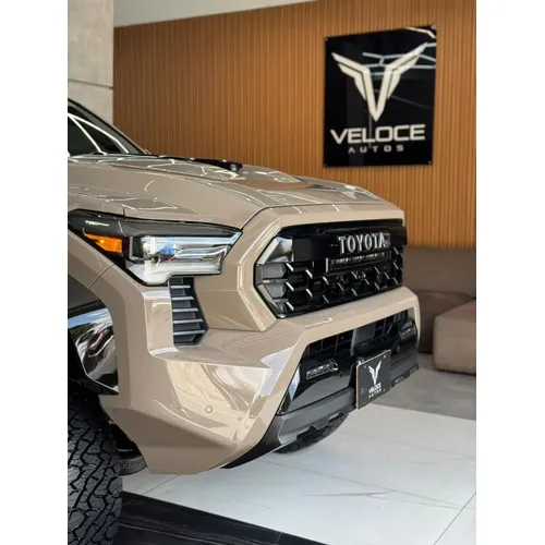 Toyota Tacoma TRD PRO 2025 Marrón Caracas