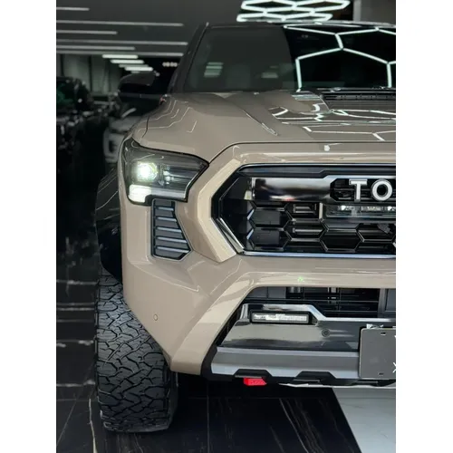 Toyota Tacoma TRD PRO 2025 Marrón Caracas