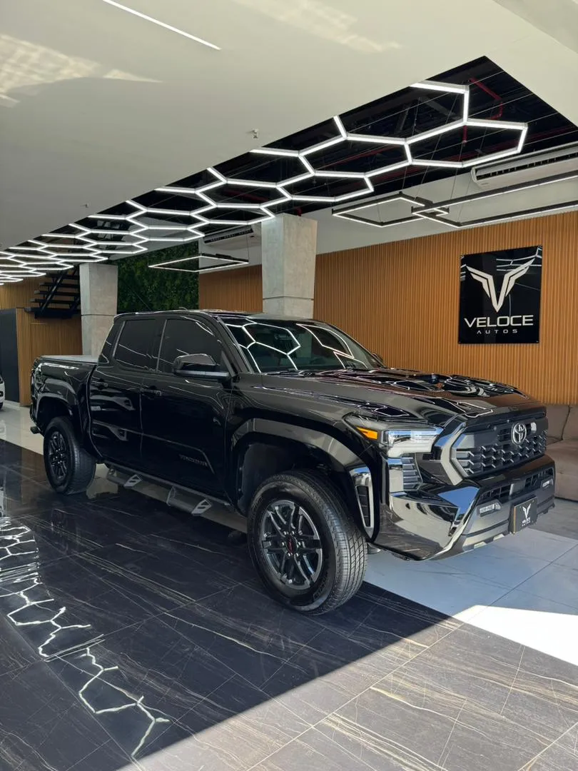 Toyota Tacoma TRD Sport 2025 Negro Caracas