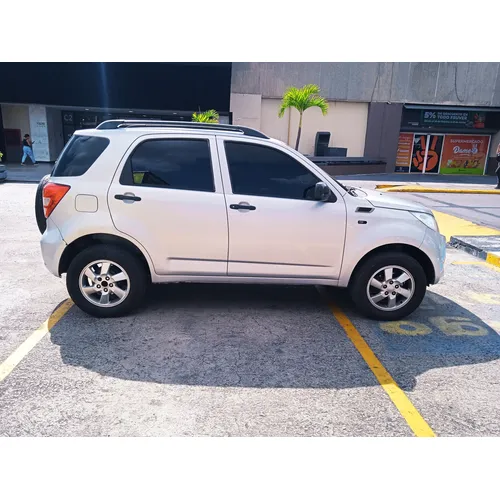 Toyota 2008 Plateado Caracas