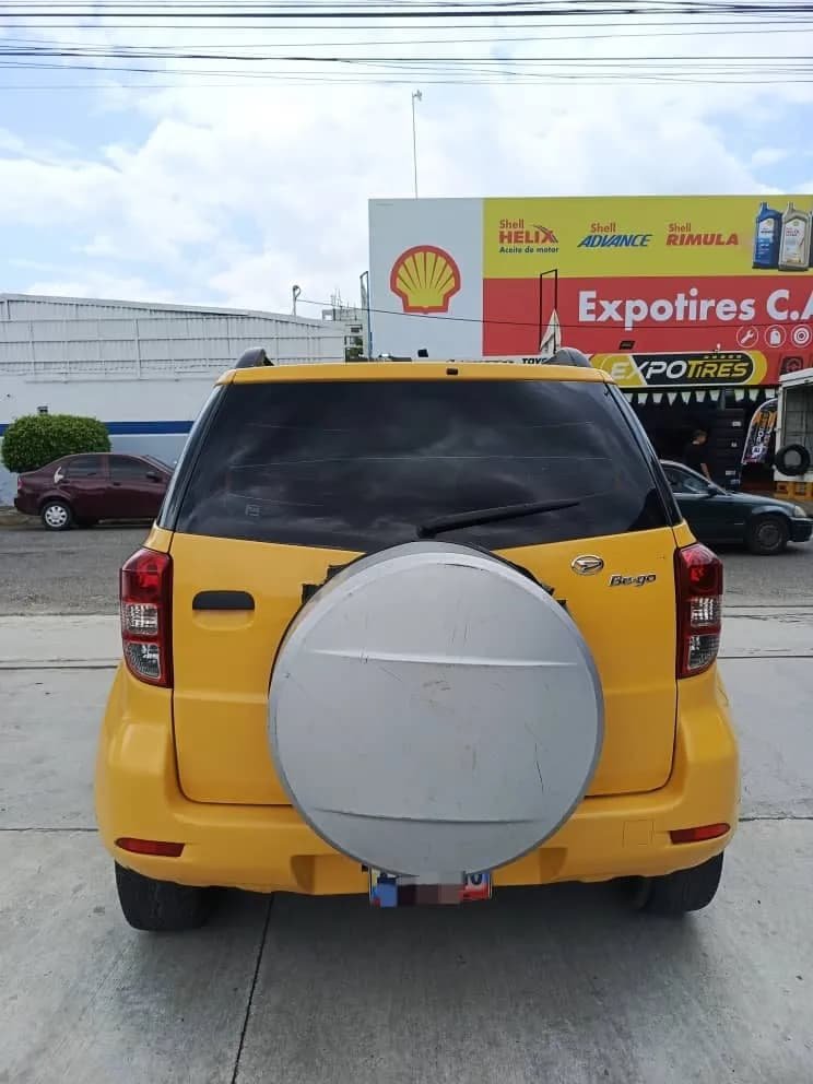 Daihatsu Terios BEGGO 2009 Amarillo