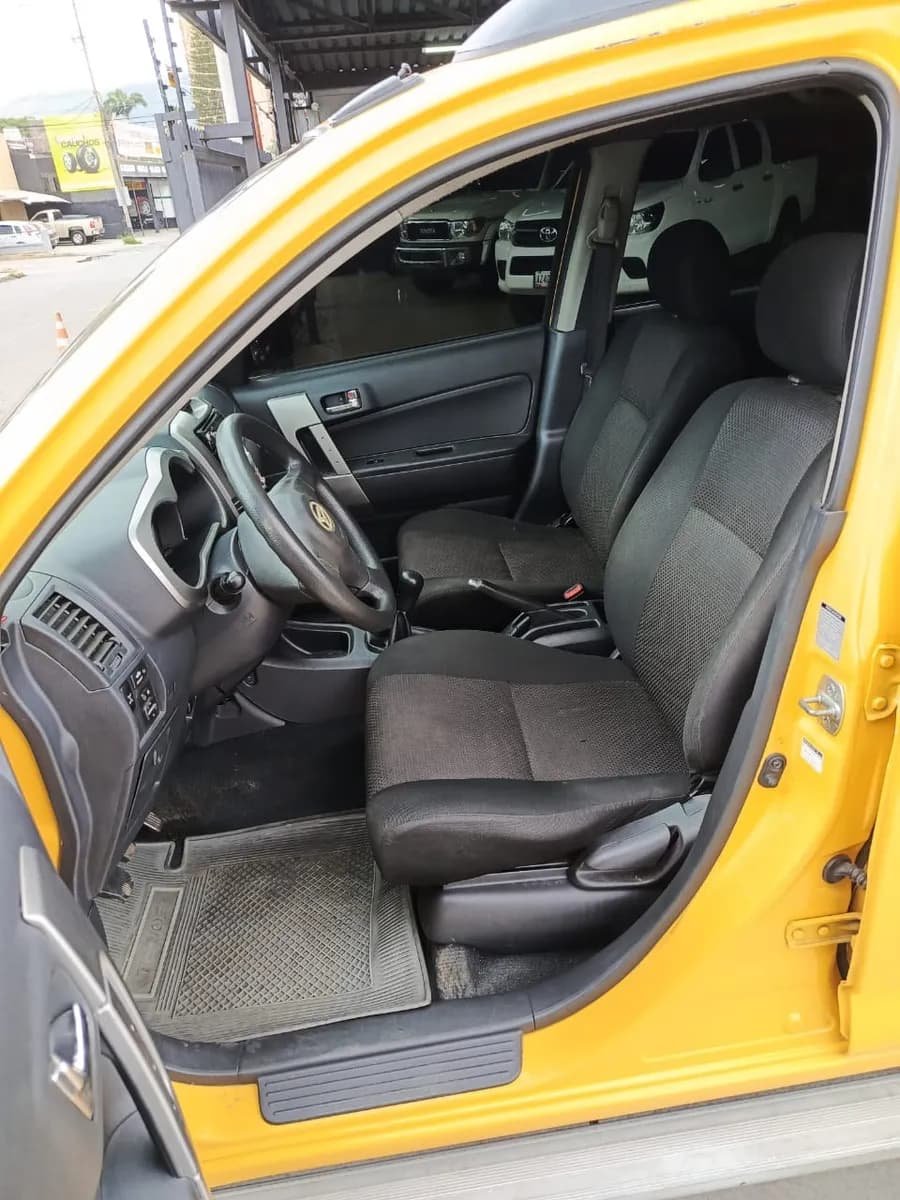 Daihatsu Terios BEGGO 2009 Amarillo