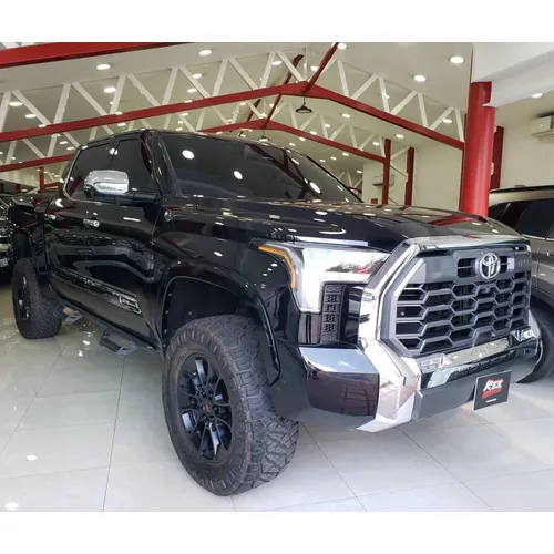 Toyota Tundra 2022 Negro Caracas