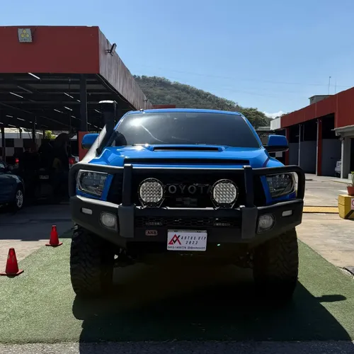 Toyota Tundra 2019 Azul Lechería