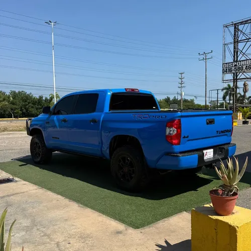 Toyota Tundra 2019 Azul Lechería