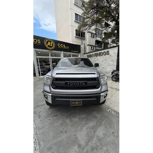 Toyota Tundra TRD 4X4 2017 Gris Caracas