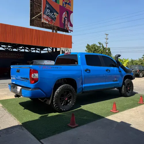 Toyota Tundra 2019 Azul Lechería