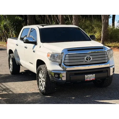 Toyota Tundra 2015 Blanco Caracas