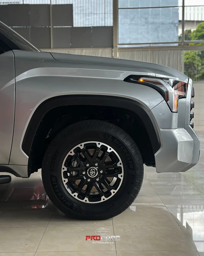 Toyota Tundra SR5 2022 Plateado Caracas